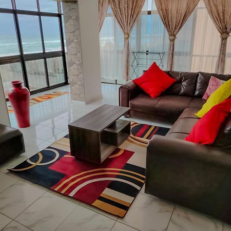 304 Amazibu- Luxury On The Beach Amanzimtoti Ngoại thất bức ảnh