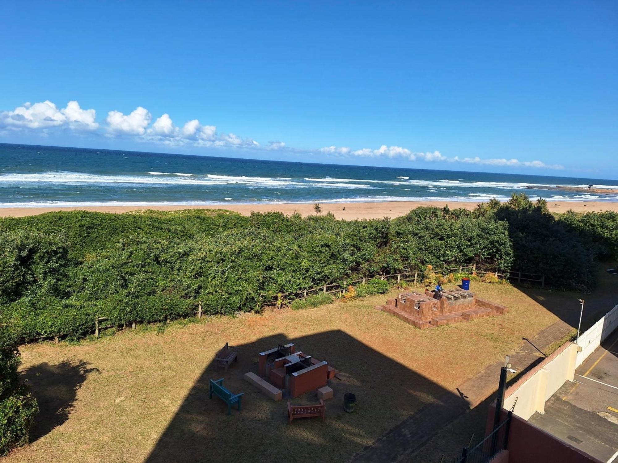 304 Amazibu- Luxury On The Beach Amanzimtoti Ngoại thất bức ảnh