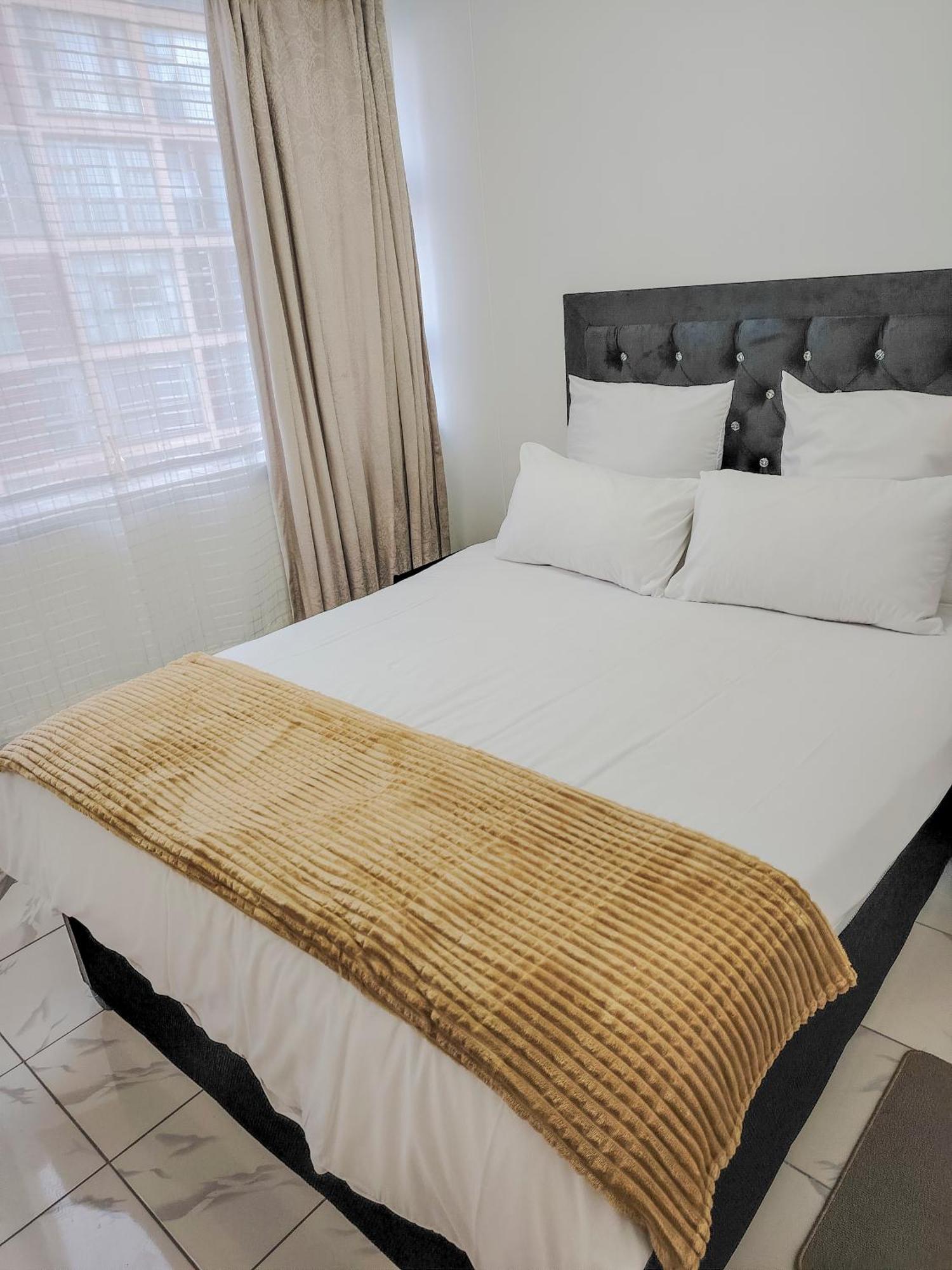 304 Amazibu- Luxury On The Beach Amanzimtoti Ngoại thất bức ảnh